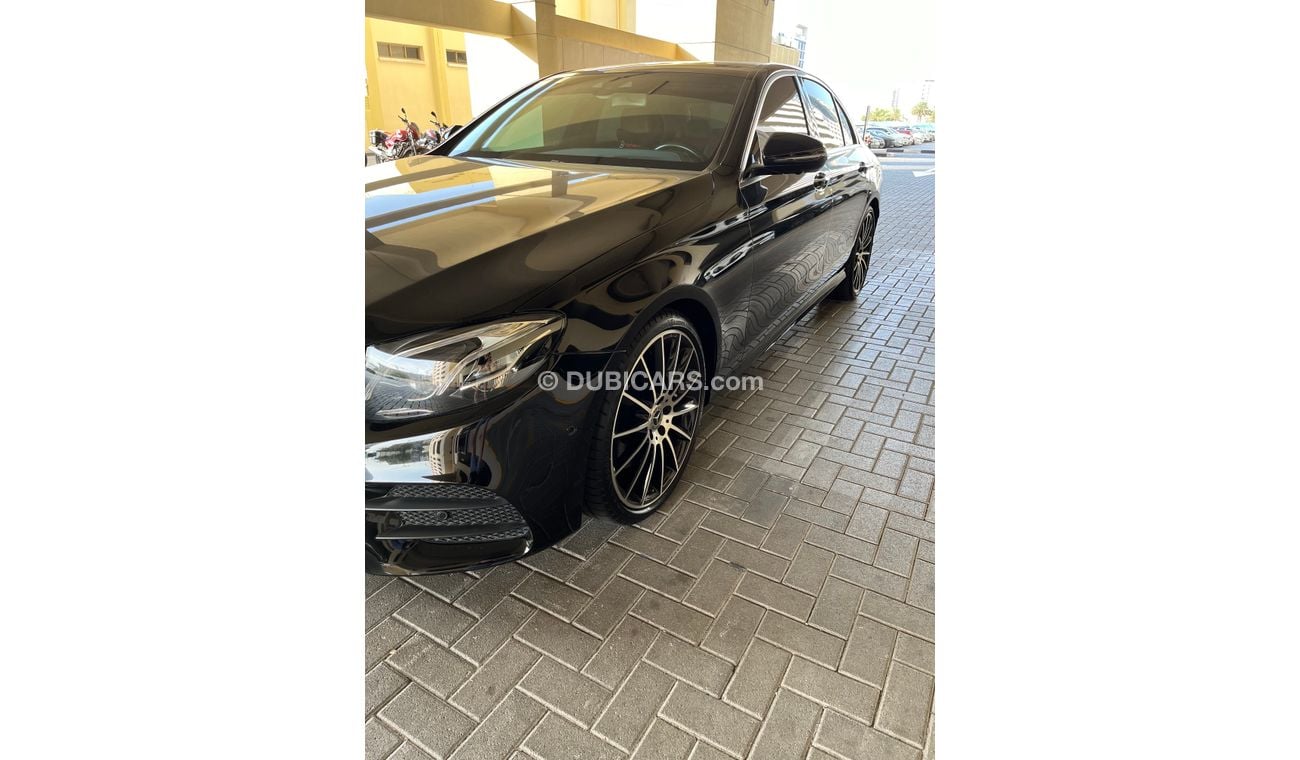 Mercedes-Benz E300 AMG PREMIUM GARGASH WARRANTY