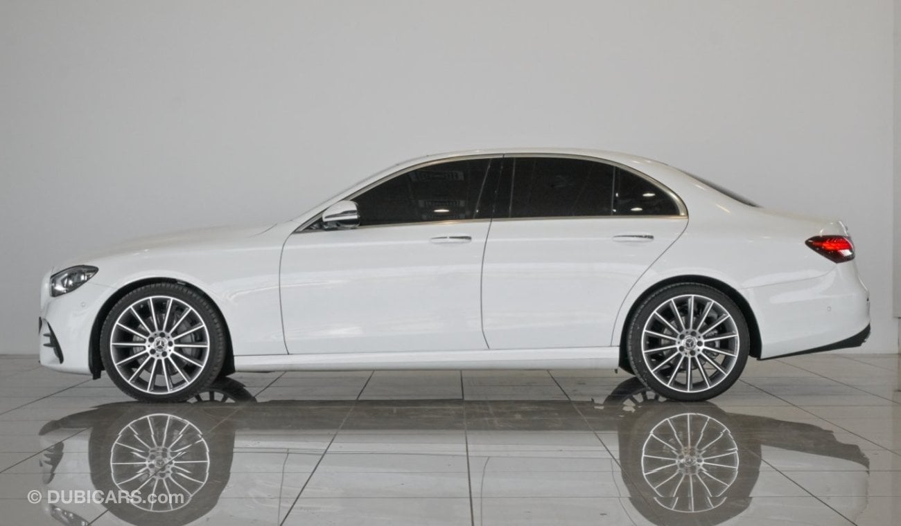 مرسيدس بنز E300 SALOON / Reference: VSB 32672