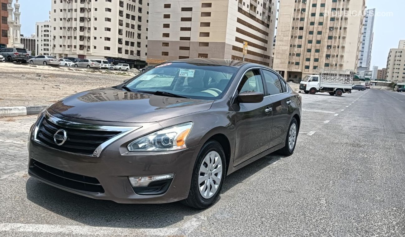 نيسان ألتيما 2014 Nissan Altima S (L33), 4dr Sedan, 2.5L 4cyl Petrol, Automatic, Front Wheel Drive