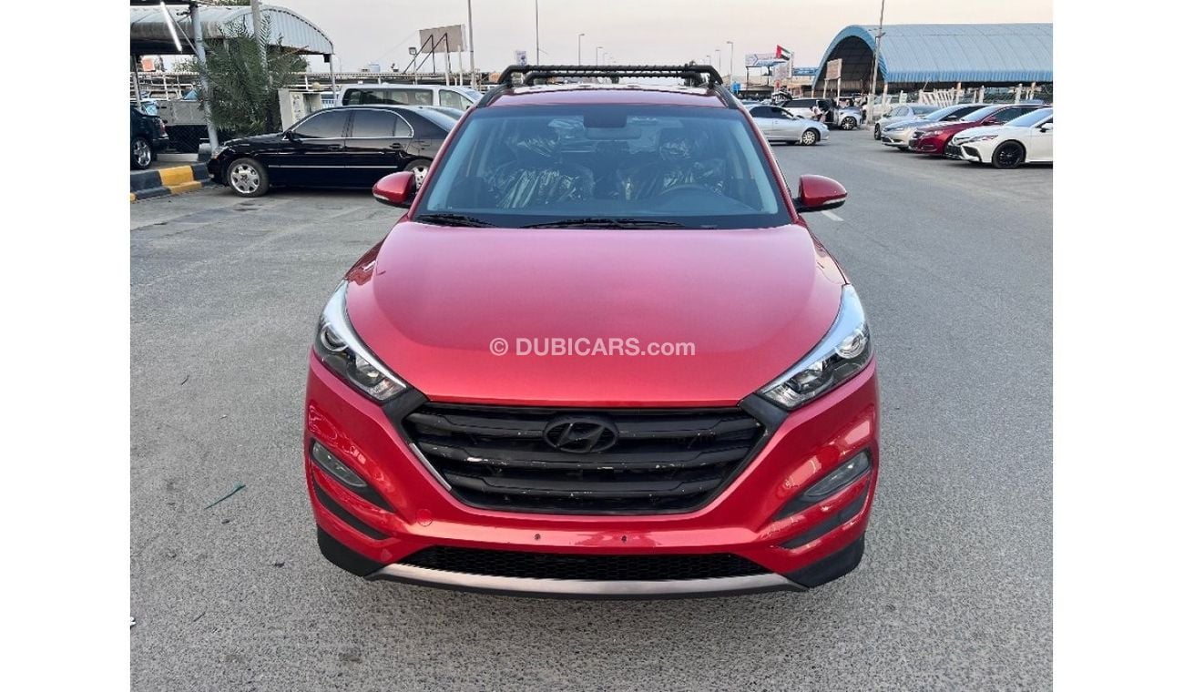 Hyundai Tucson Hyundai Tucson, model 2016, customs papers, 1600 cc engine