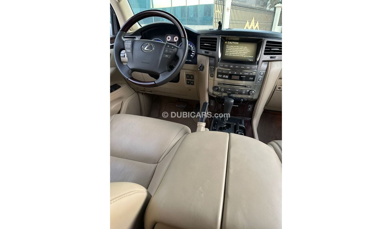 Lexus LX570 لكزس LX570 خليجي 2009