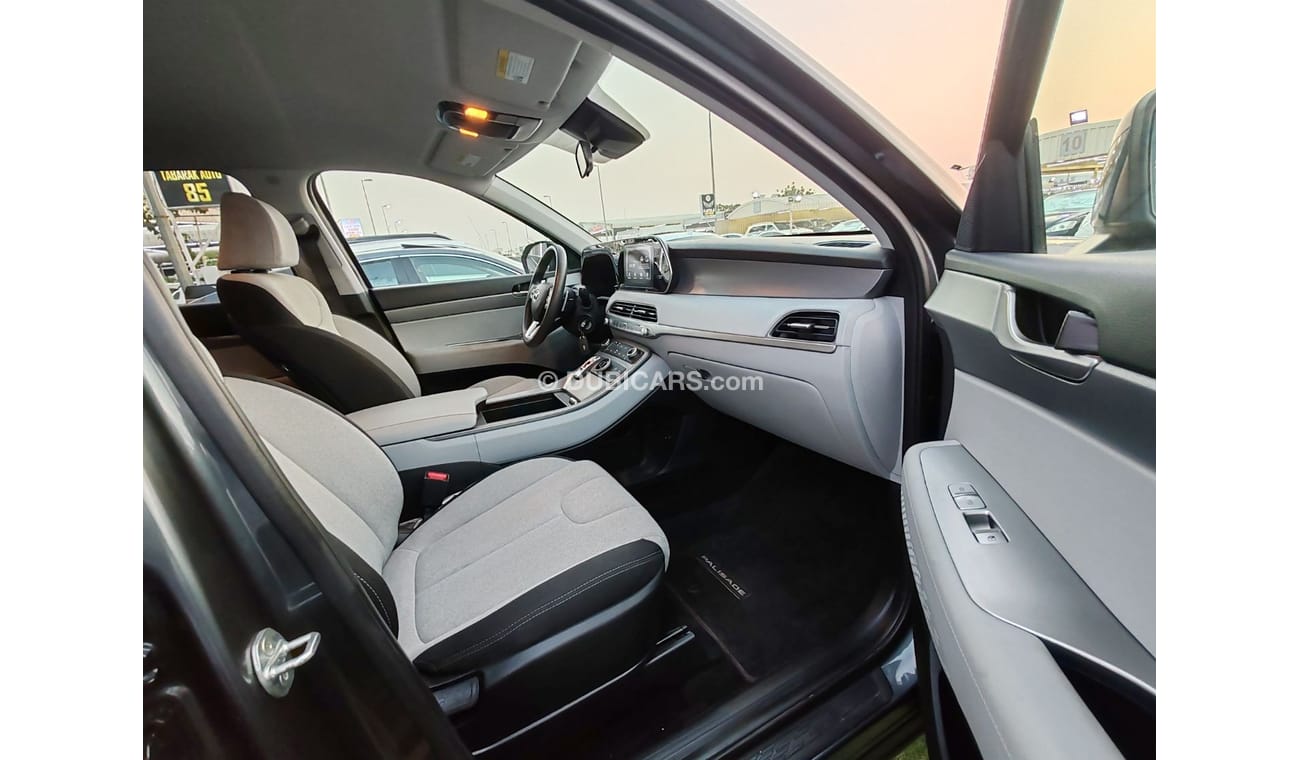 Hyundai Palisade GDi Hello car has a one year mechanical warranty included and bank finance