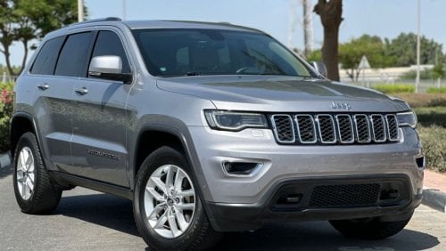 Jeep Grand Cherokee Overland Jeep Grand Cherokee Laredo / GCC / Original Paint / 2018 / Perfect Condition / 1255 Dirhams