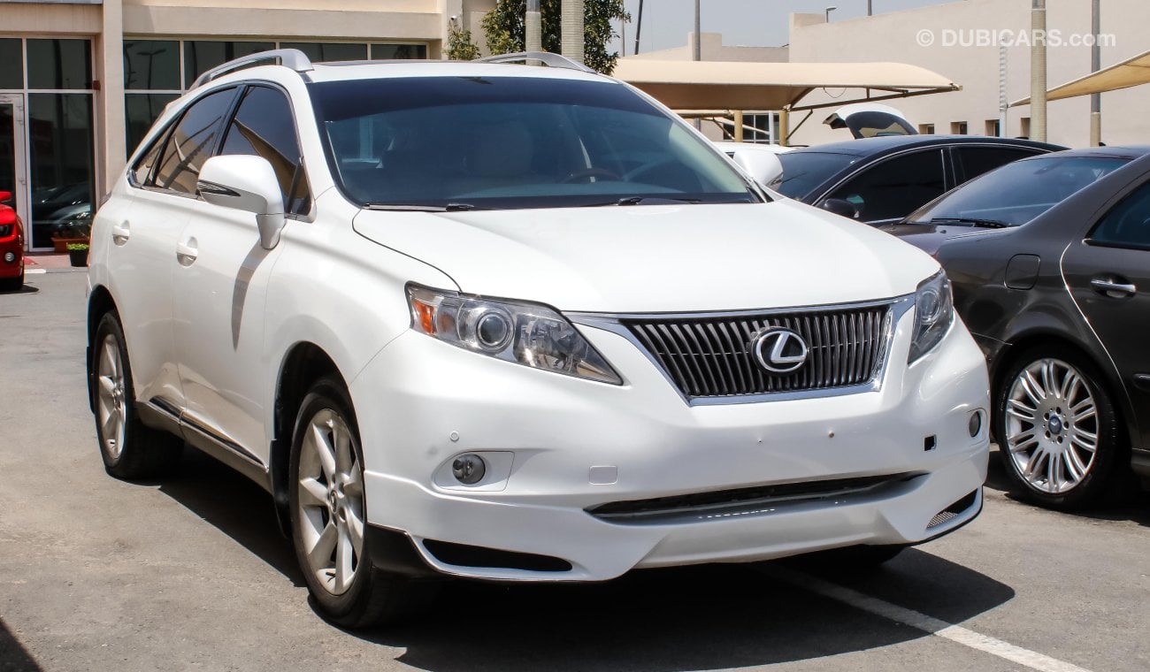 لكزس RX 350 2010 Model Gulf specs Sunroof Navigation camera leather interiors cruse control