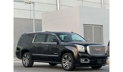 GMC Yukon XL Denali 6.2L (7 Seater) GMC YUKON DENALI XL GCC 2017 ORGINAL PAINT // PERFECT CONDITION