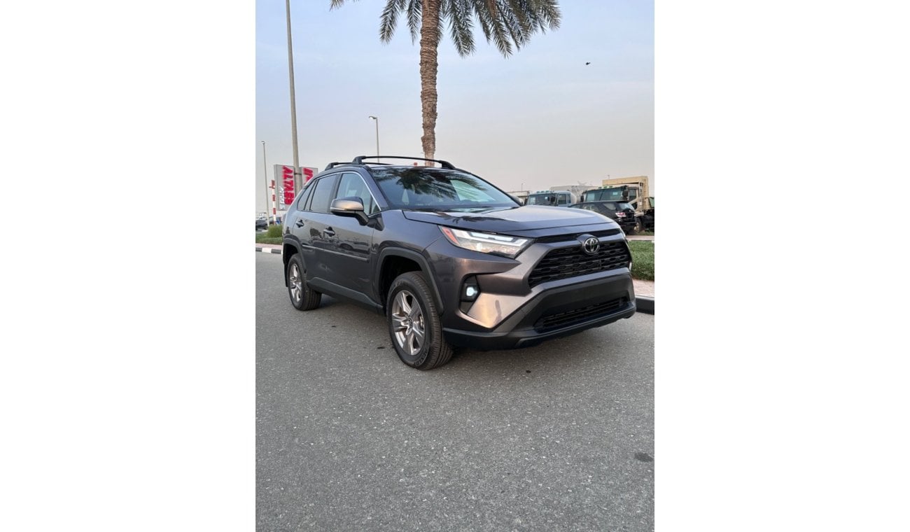 تويوتا راف ٤ 2024 RAV4 xle 4x4 full option