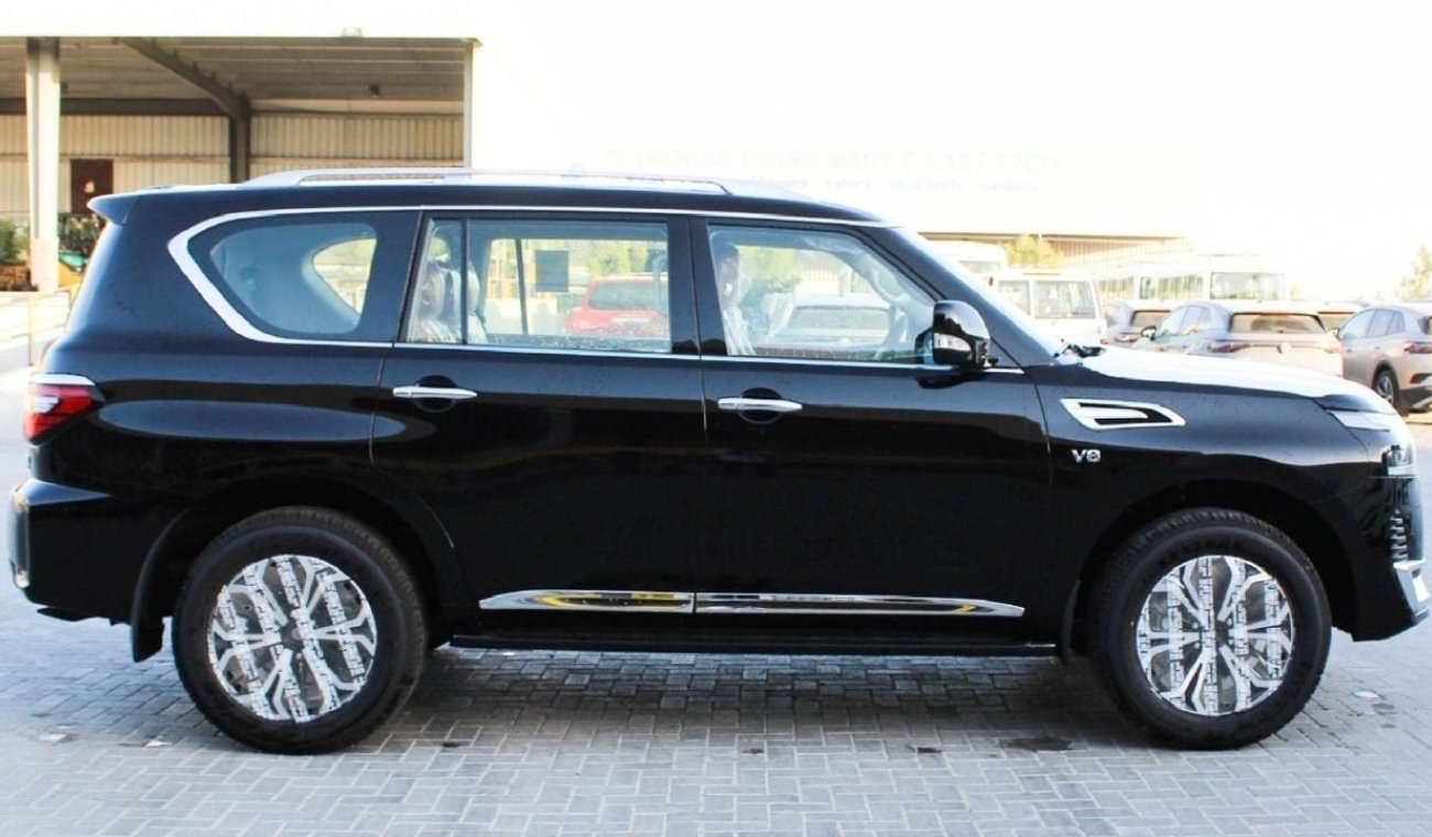 نيسان باترول NISSAN PATROL 5.6L AT TITANIUM