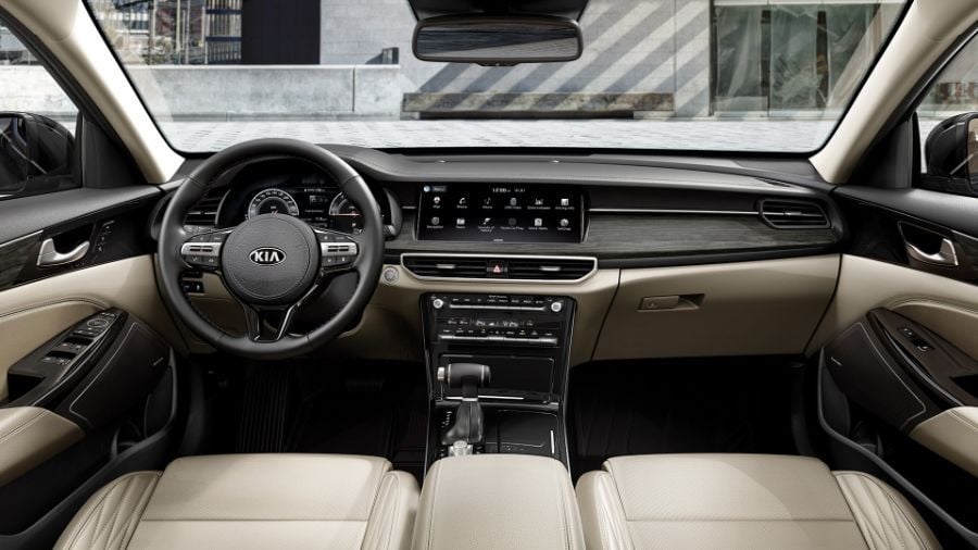 Kia Cadenza interior - Cockpit