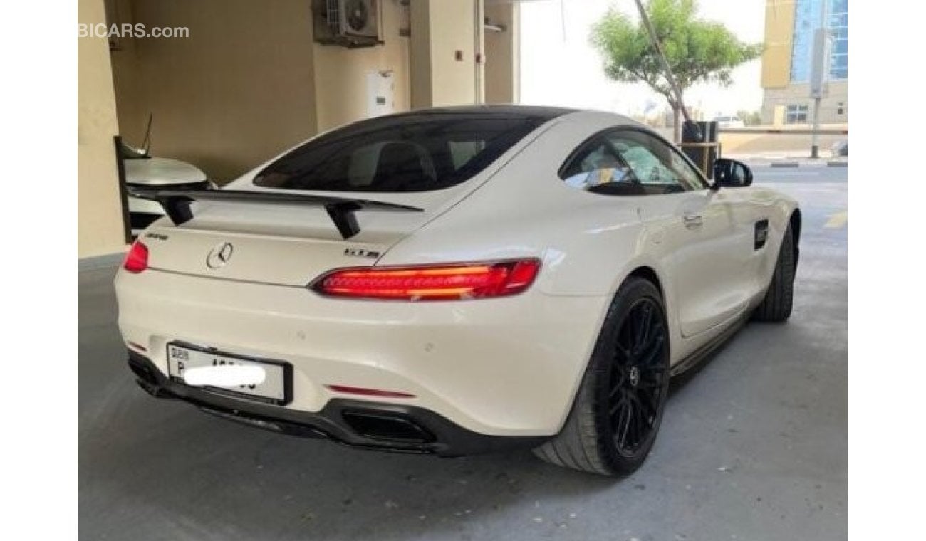 Mercedes-Benz AMG GT S