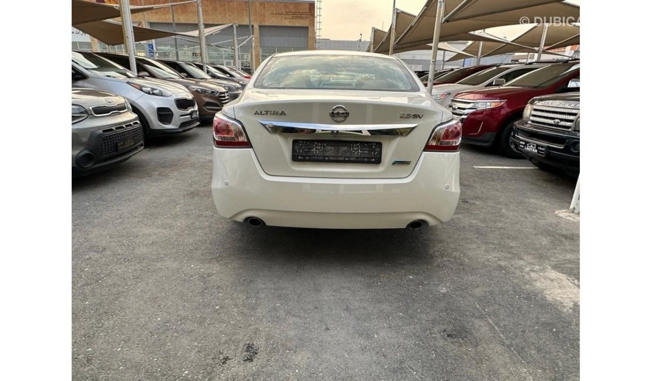 Nissan Altima SV