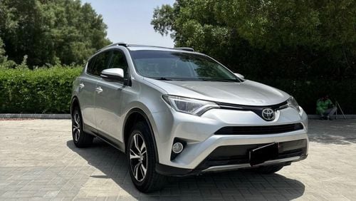 Toyota RAV4 Limited 2.5L