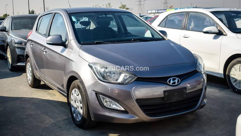 Hyundai i20 for sale. Grey/Silver, 2015