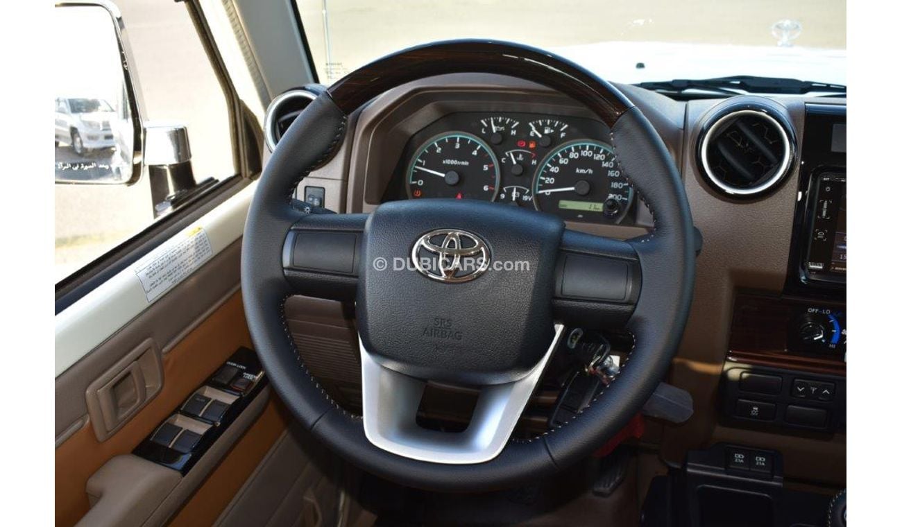 Toyota Land Cruiser Double Cab Pickup Edition V8 4.5L Diesel 4X4 5 Seater Manual Transmission