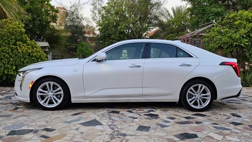 كاديلاك CT4 premium luxury