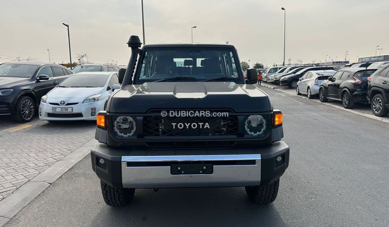 تويوتا لاند كروزر هارد توب RHD AUTOMATIC DIESEL