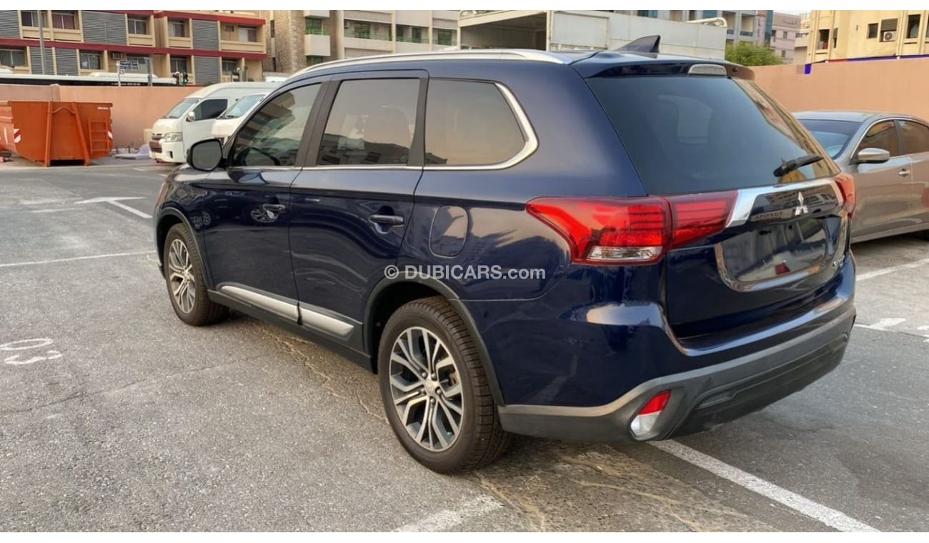 Mitsubishi Outlander GLX Super High 2018 Mitsubishi Outlander SEL Super High (GF)