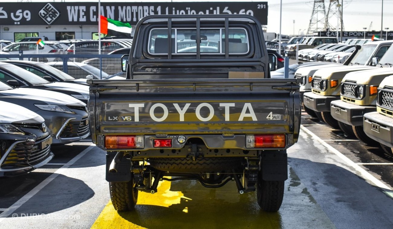 Toyota Land Cruiser Pick Up LX 4.0L V6 Petrol Single Cabin  Auto transmission