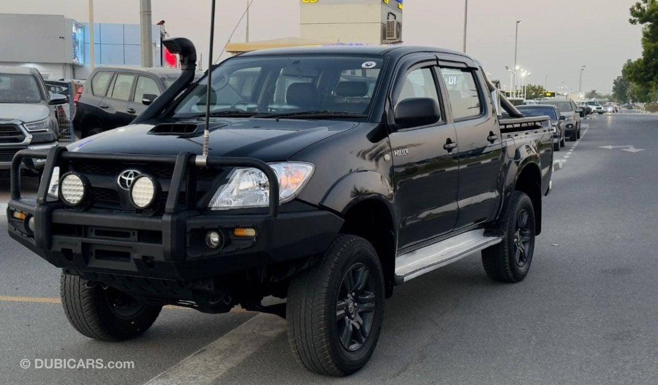 Toyota Hilux DOUBLE CABIN | PREMIUM BULL BAR INSTALLED | 3.0L DIESEL | RHD | 2007 | 4 X 4