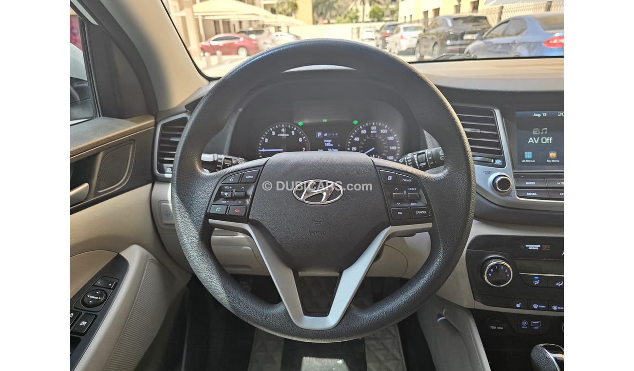 Hyundai Tucson 2.0L / 4WD / 658 AED Per Month / Black Edition Rims with Leather Seats