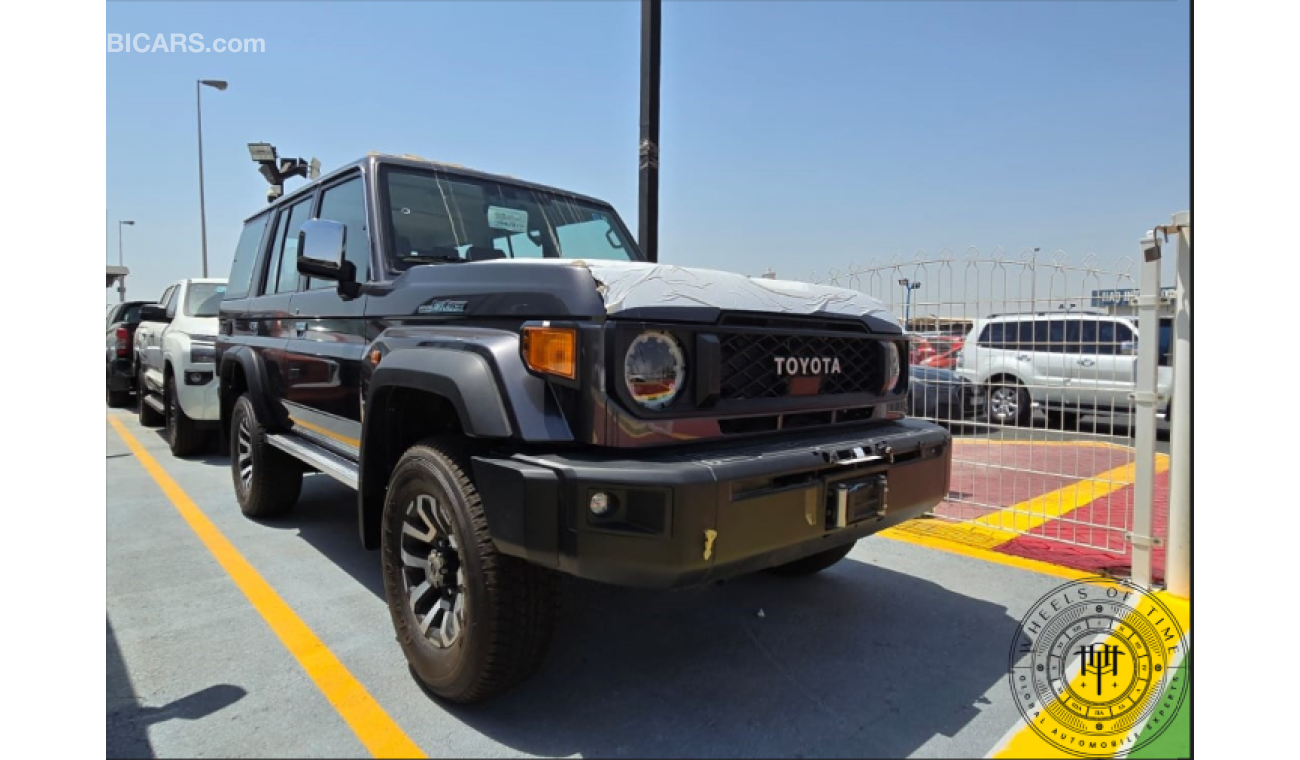 Toyota Land Cruiser Hard Top TOYOTA LC HARD TOP 76 DIESEL 2.8L A/T, MY24 2.8L High-A/T Diesel