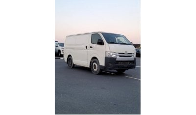 تويوتا هاياس Toyota Hiace Cargo Standard 2.7L Petrol 2023