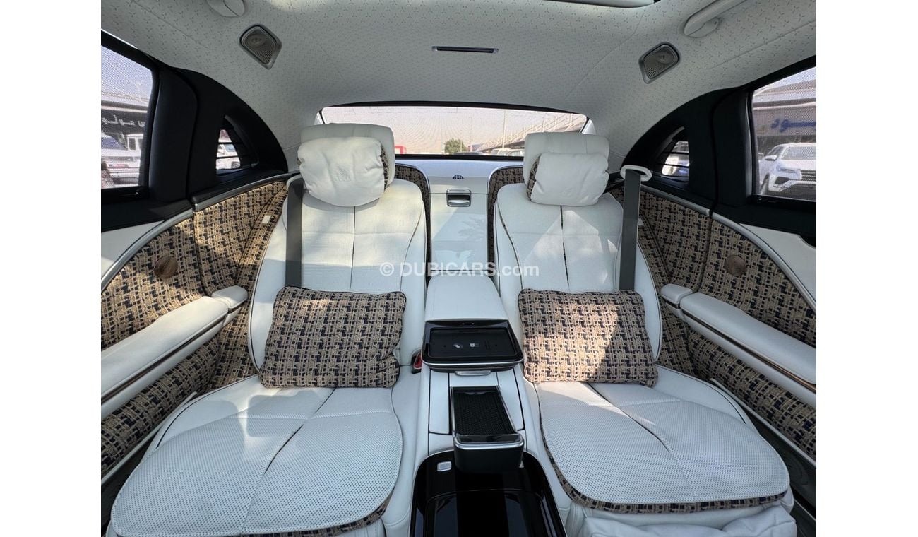 Mercedes-Benz S680 Maybach **2023**BRAND NEW GCC SPEC UNDER WARRANTY AND SERVICE