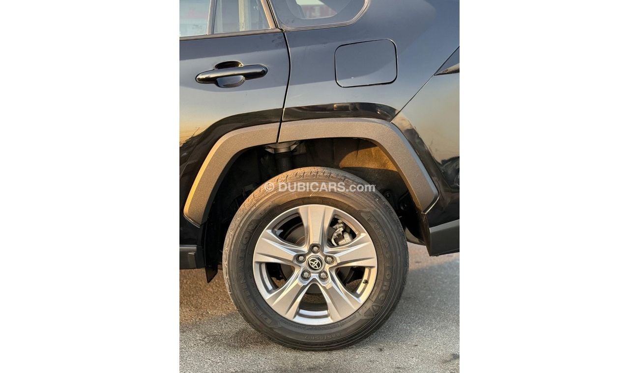 تويوتا راف ٤ TOYOTA RAV4 XLE 2023