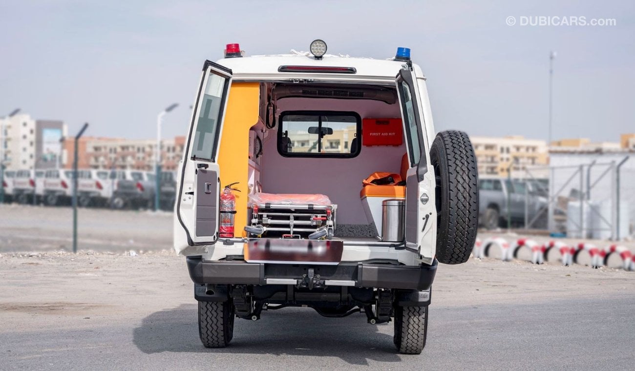 تويوتا لاند كروزر AMBULANCE LC78 4.2D MT MY2024