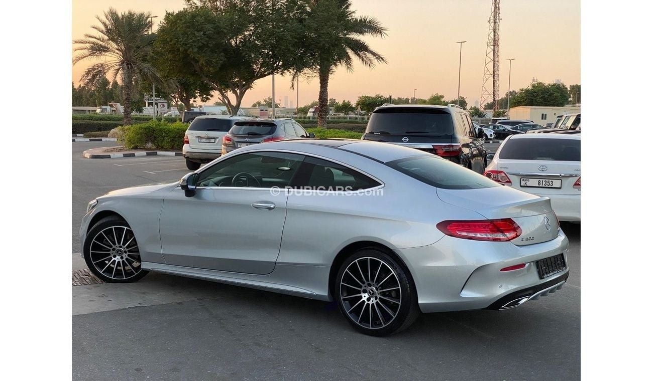 مرسيدس بنز C 300 كوبيه