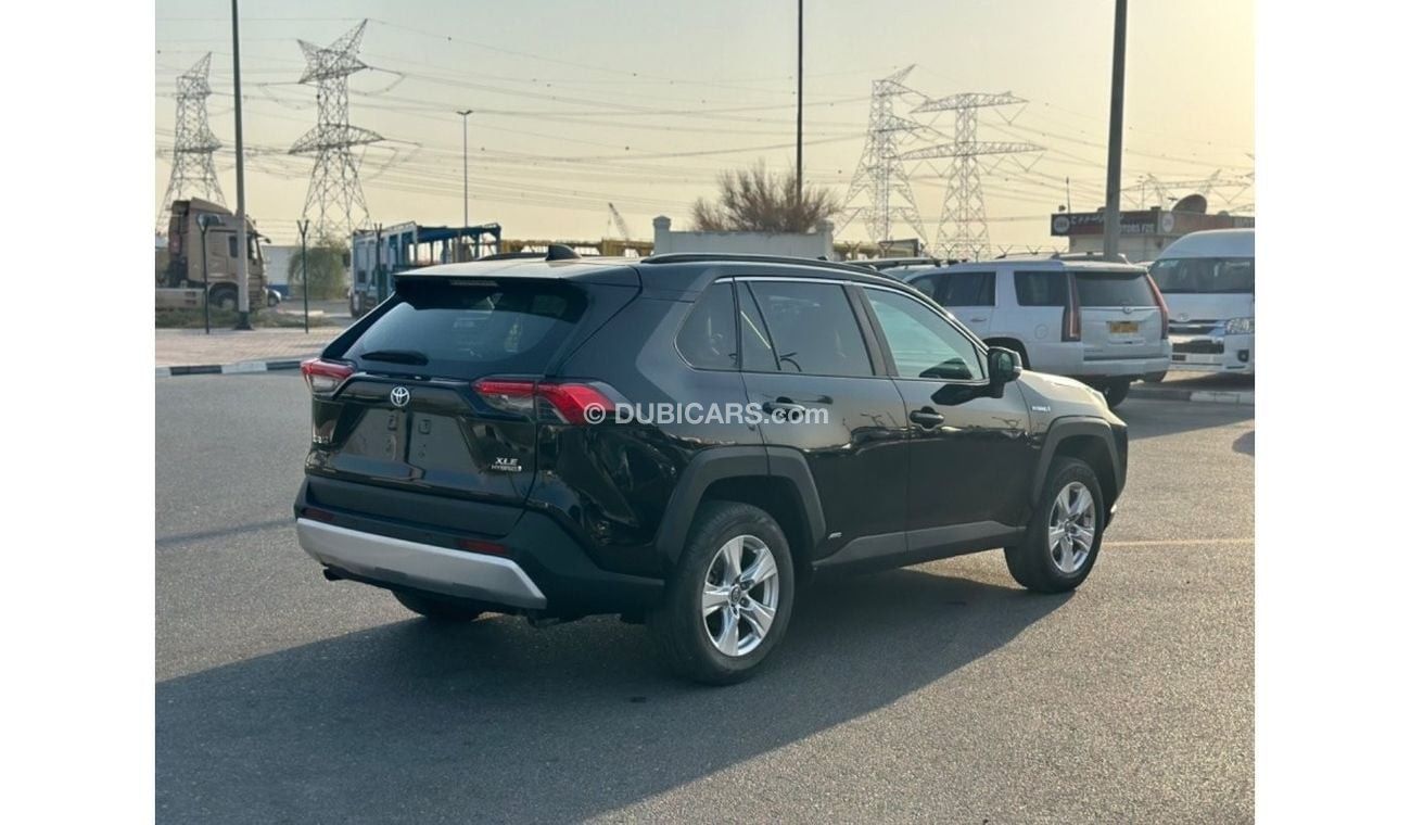 تويوتا راف ٤ Hybrid TOYOTA RAV4 XLE