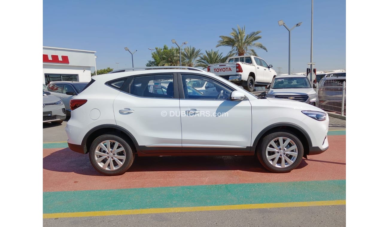 أم جي ZS MG ZS 2025 Comfort FWD 1.5L Petrol white color