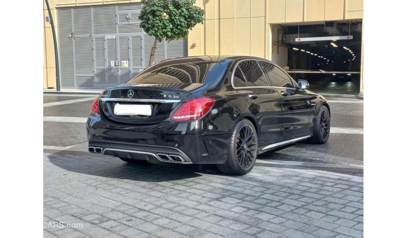 مرسيدس بنز C 63S AMG AMG