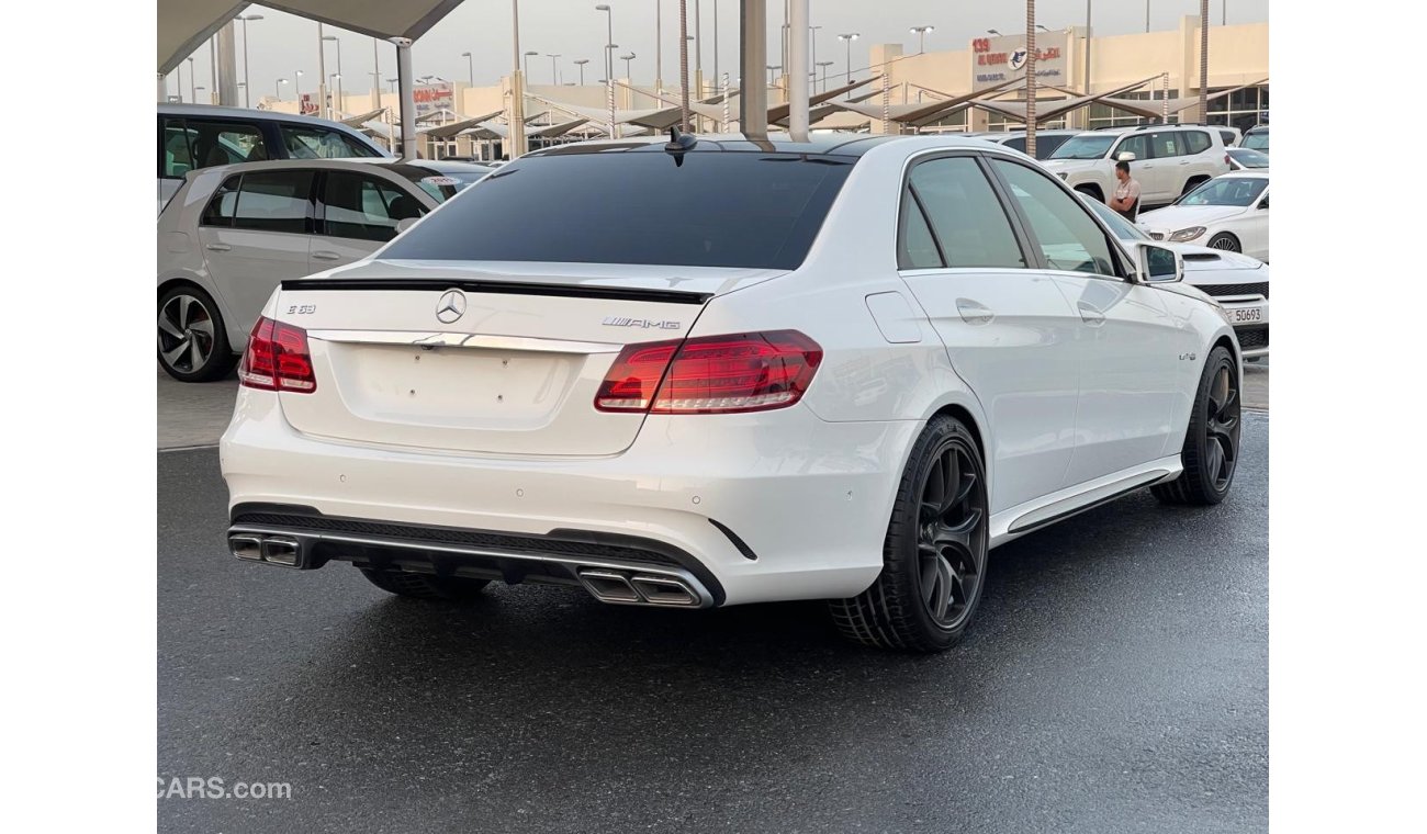 Mercedes-Benz E300 Avantgarde Mercedes E300 2015 KIT 63 _GCC_2015_Excellent Condition _Full option