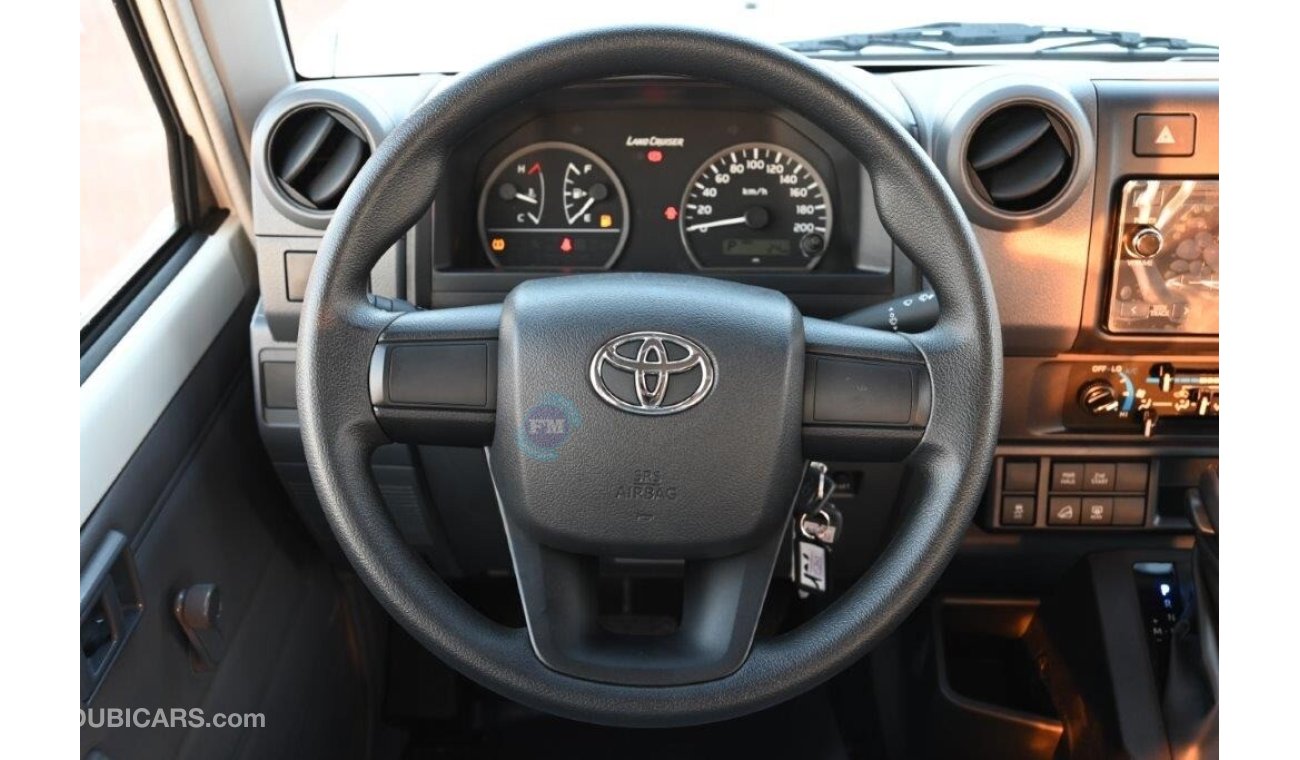 Toyota Land Cruiser Hard Top 78 4.0L Petrol Automatic