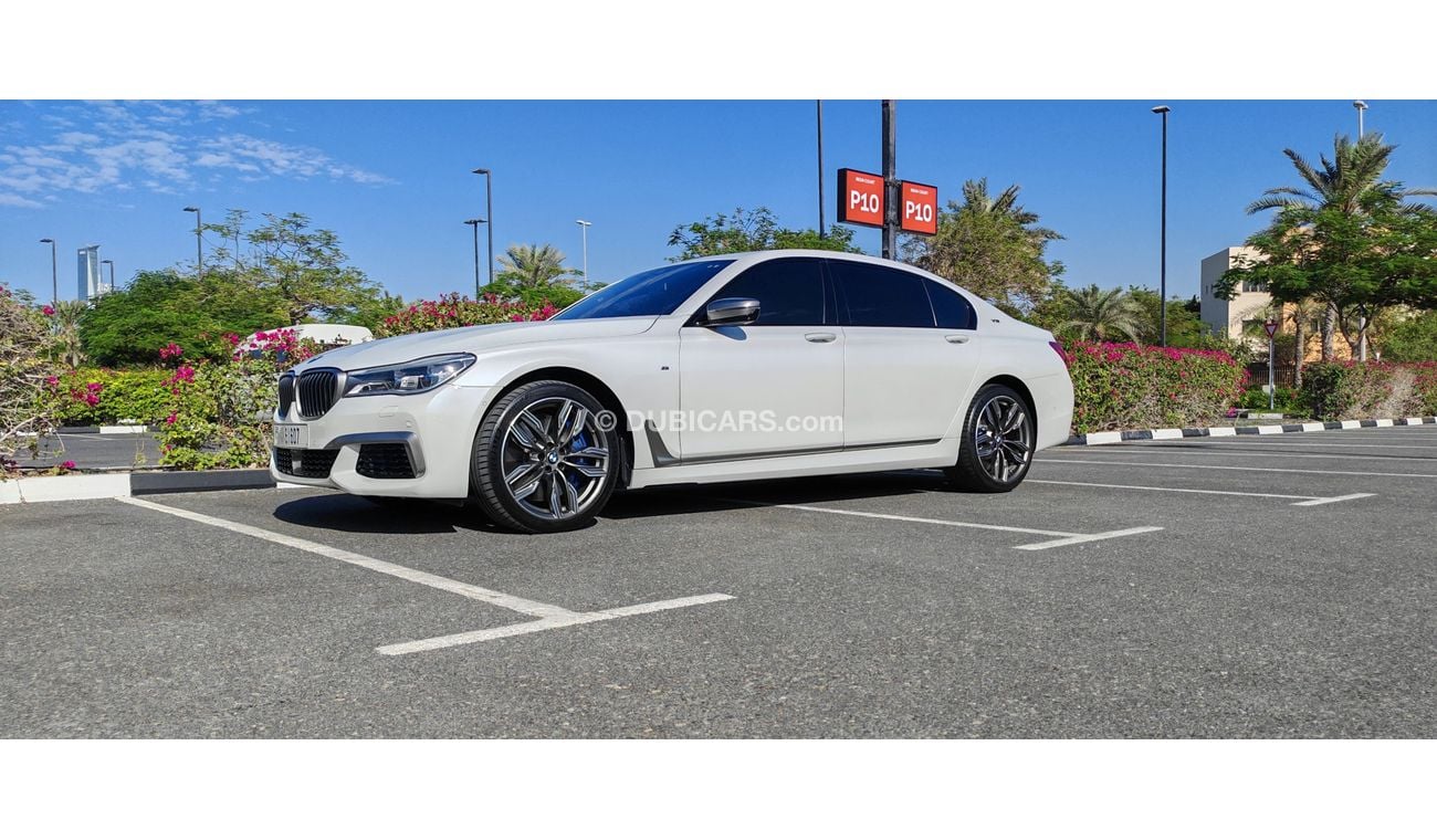 BMW M760Li