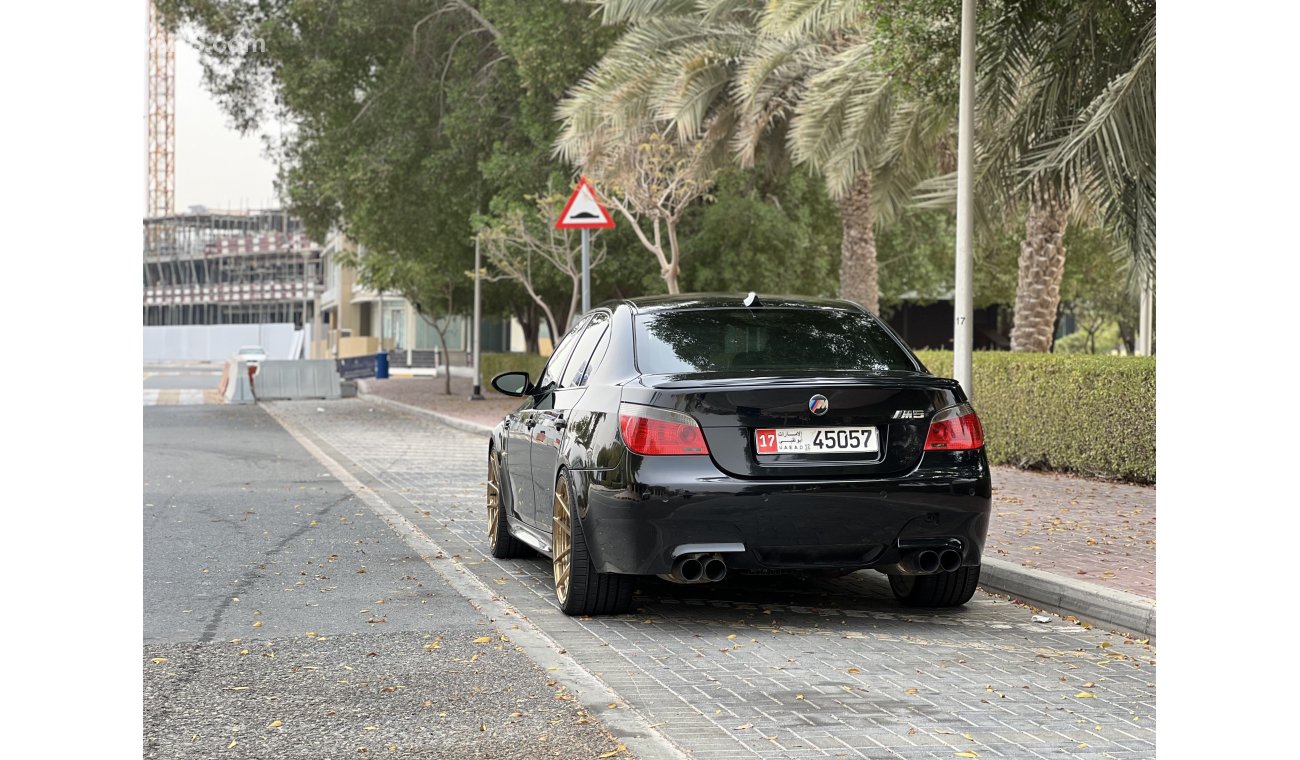 BMW M5 E60 GCC Custom Wheels and Exhaust