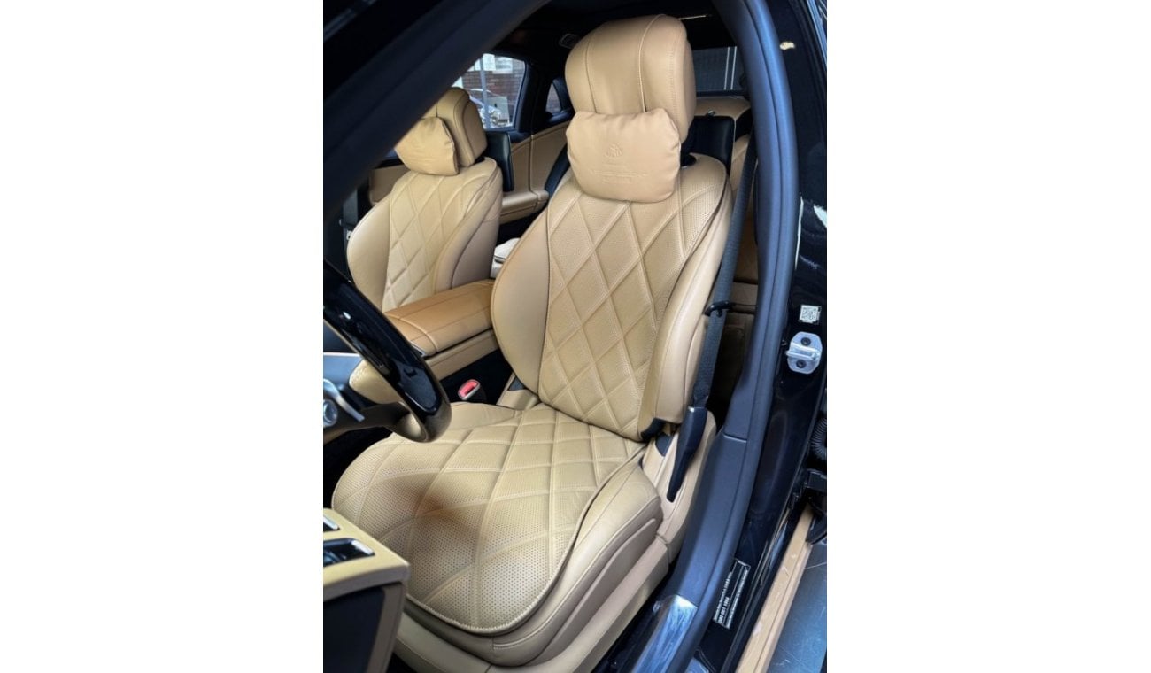 Mercedes-Benz S680 Maybach 1 of 150 Virgin Abloh / Mercedes-Maybach S680 / 2022 / 0 km brand new