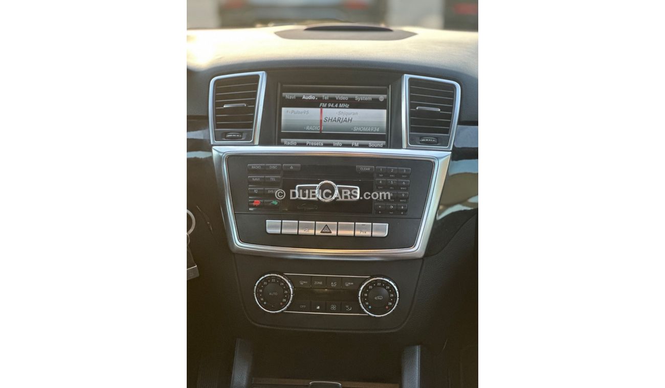 Mercedes-Benz ML 500 MODEL 2013 GCC CAR PERFECT CONDITION INSIDE AND OUTSIDE FULL OPTION