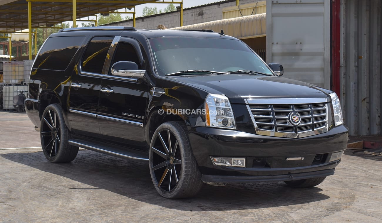 كاديلاك إسكالاد ESV Platinum 6.2L