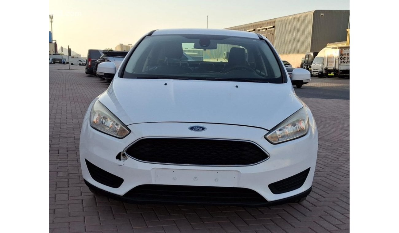 Ford Focus Ambiente 1.6L Hatchback