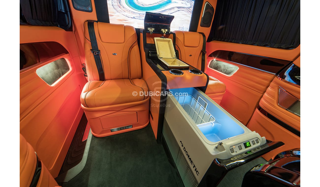 Mercedes-Benz V 250 VİP ORANGE GOLD EDİTİON GCC SPEC-FROM PRODUCER