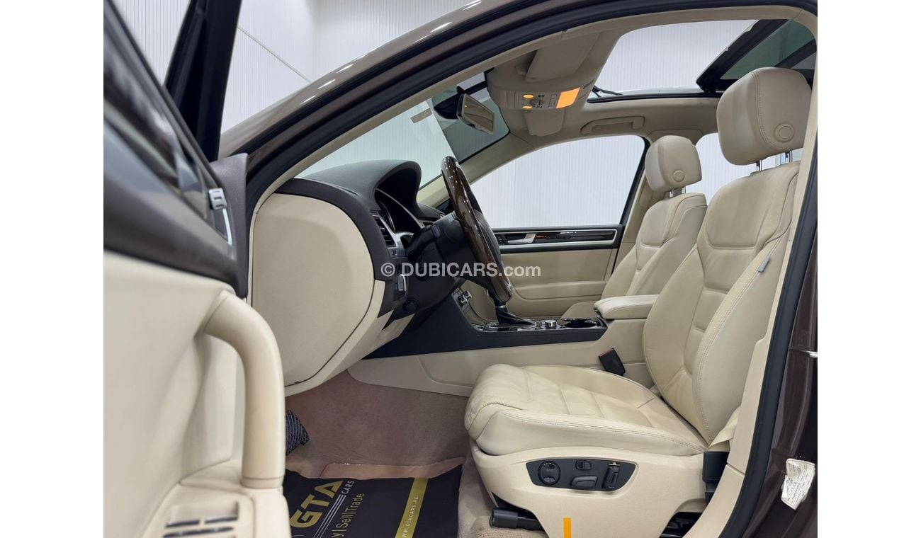 فولكس واجن طوارق 2015 Volkswagen Touareg, Excellent Condition, Service History, GCC