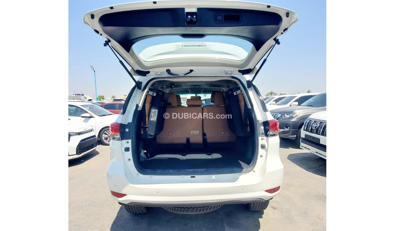 تويوتا فورتونر TOYOTA FORTUNER EXR ( V4 ) 2.7L PETROL