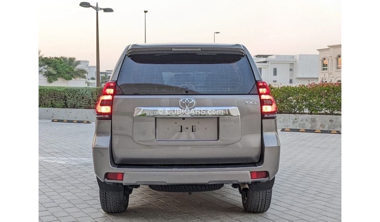 Toyota Prado Toyota Prado 2010 facelifted 2023 V4 2.7 In excellent condition