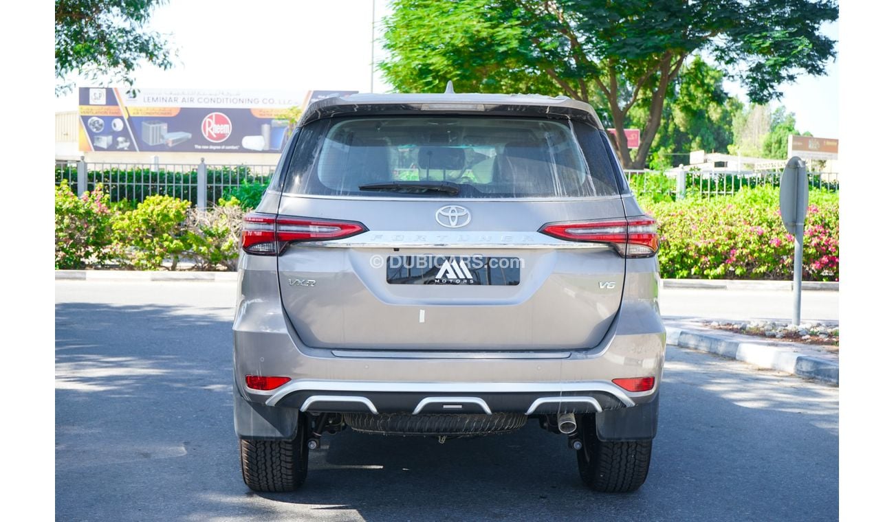 Toyota Fortuner 4.0L VXR MY24