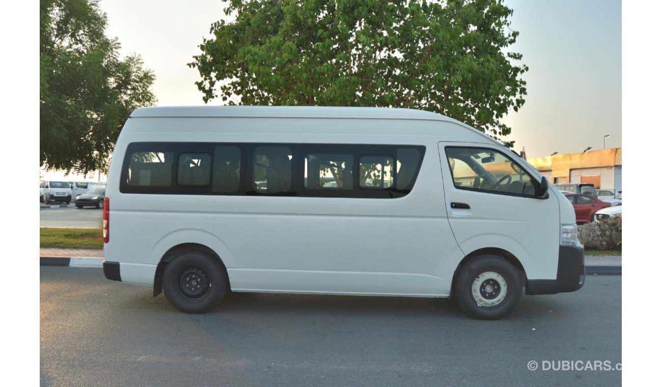 Toyota Hiace High Roof