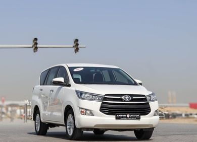 Toyota Innova Std 2.7L Toyota Innova 2019 2.7 L GCC, accident-free, in excellent condition, 1217 PM