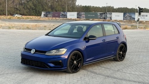 Volkswagen Golf MODEL 2018 GCC CAR VERY GOOD CONDITION FULL OPTION