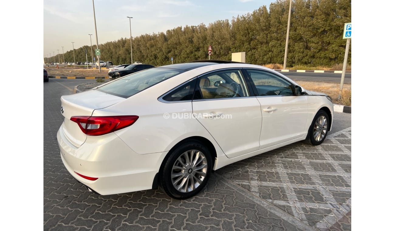 هيونداي سوناتا 2017 Hyundai sonata Gls Top (LFA) 4dr Sedan 2.4L4cyl petrol automatic front wheel drive Good conditi