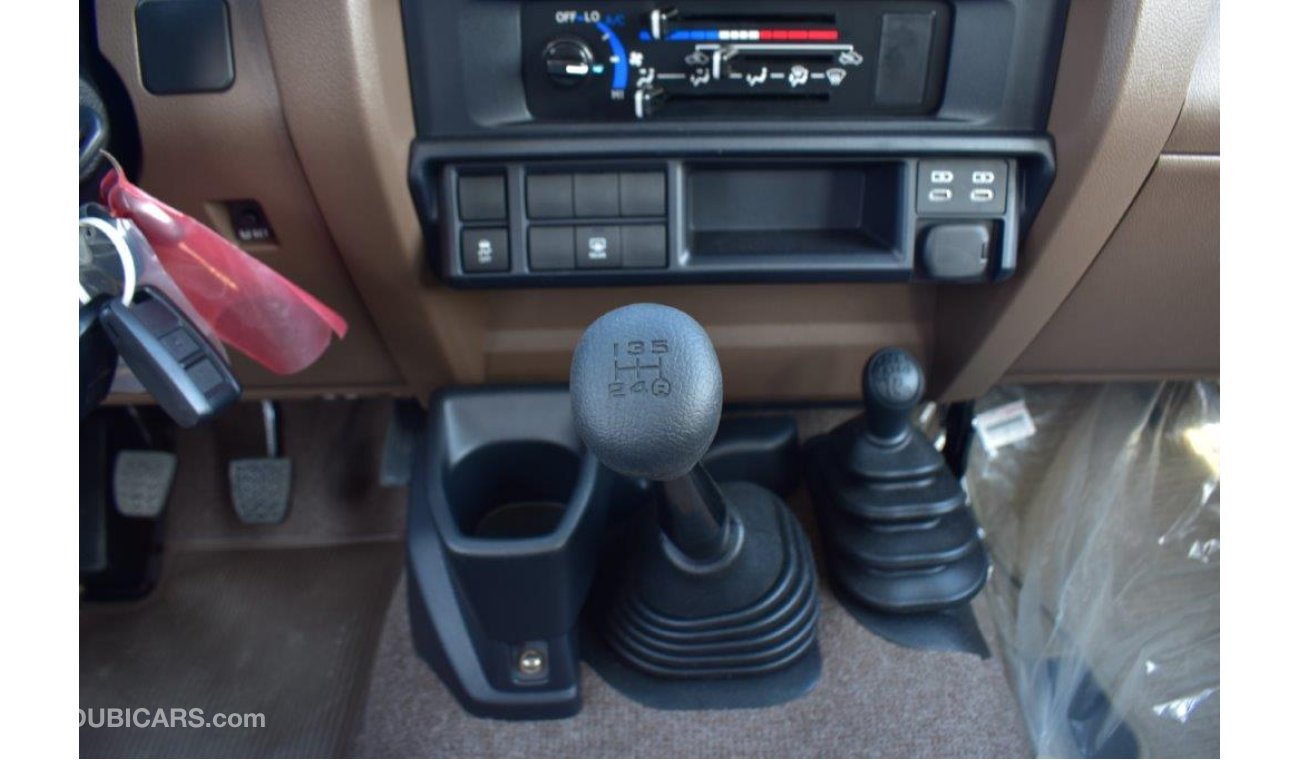 Toyota Land Cruiser Hard Top V8 4.5L Manual Transmission